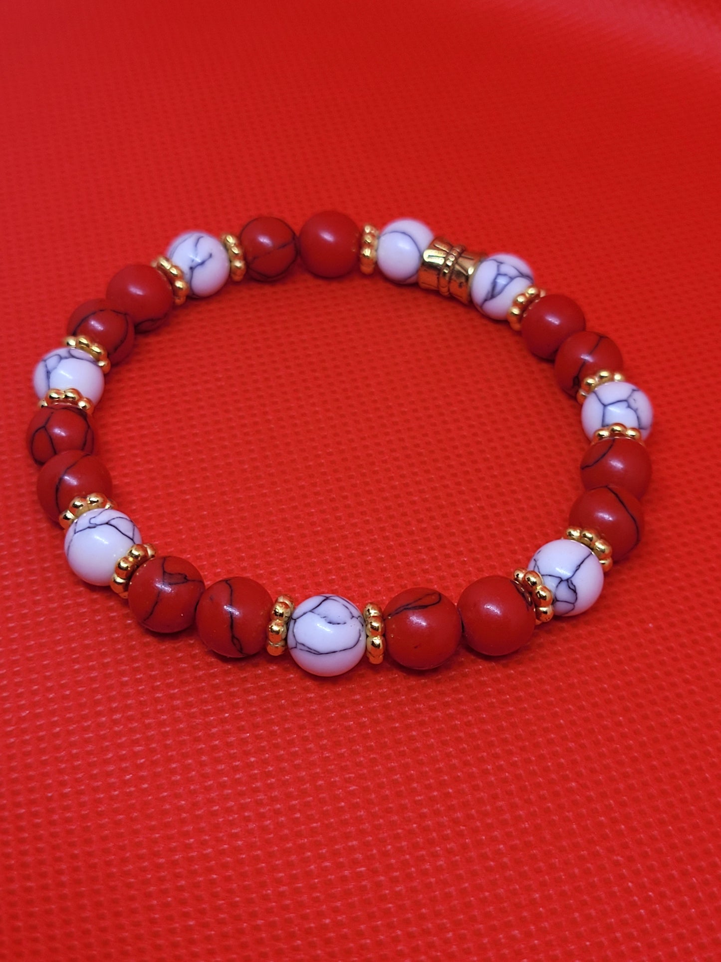 Red/White Magnesite Bracelet