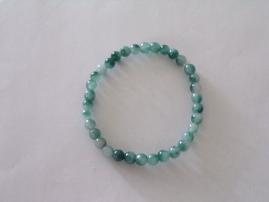 Green/white bracelet (small beads)